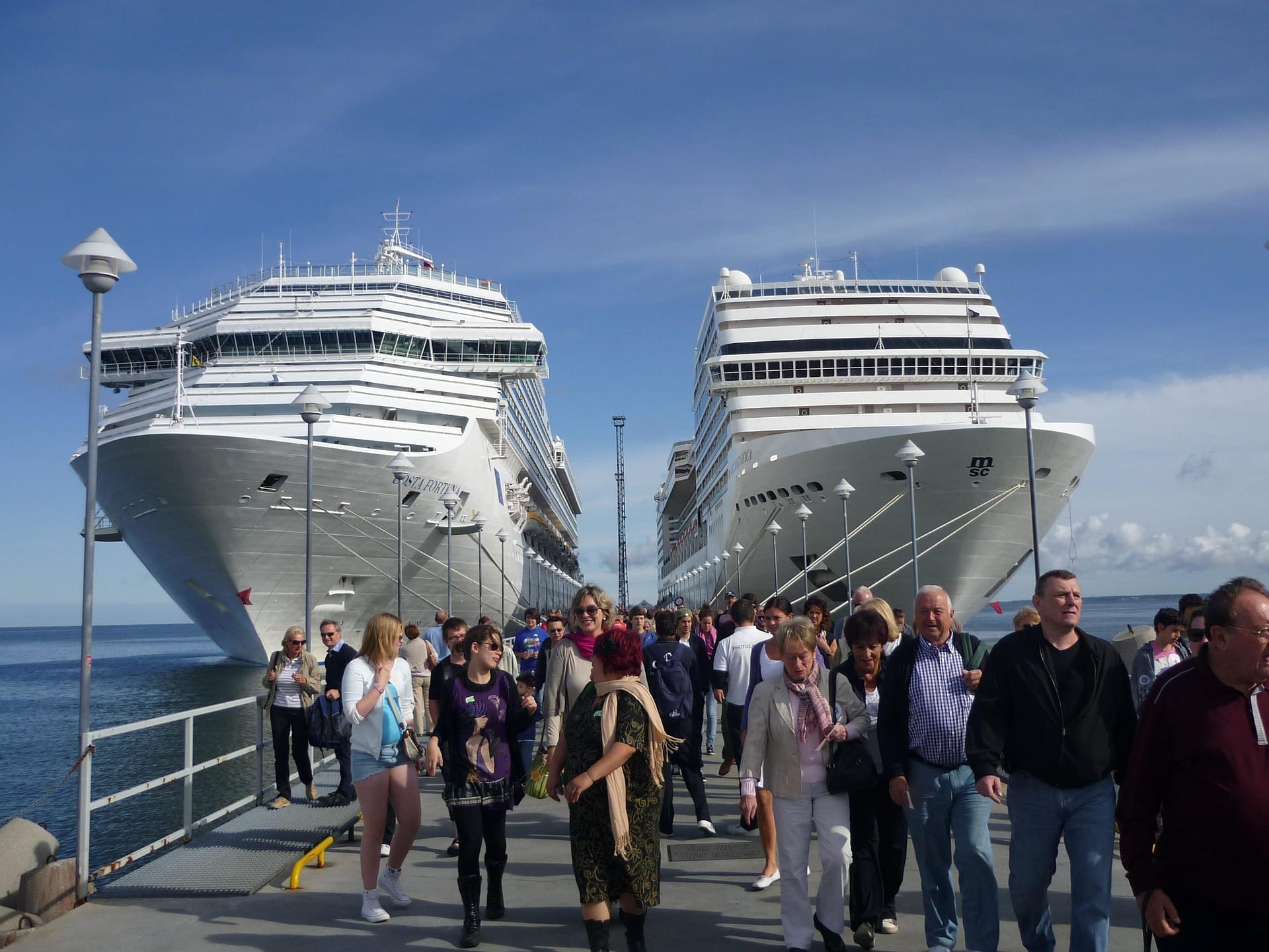 5 Compelling Reasons to Take a Cruise This Summer
